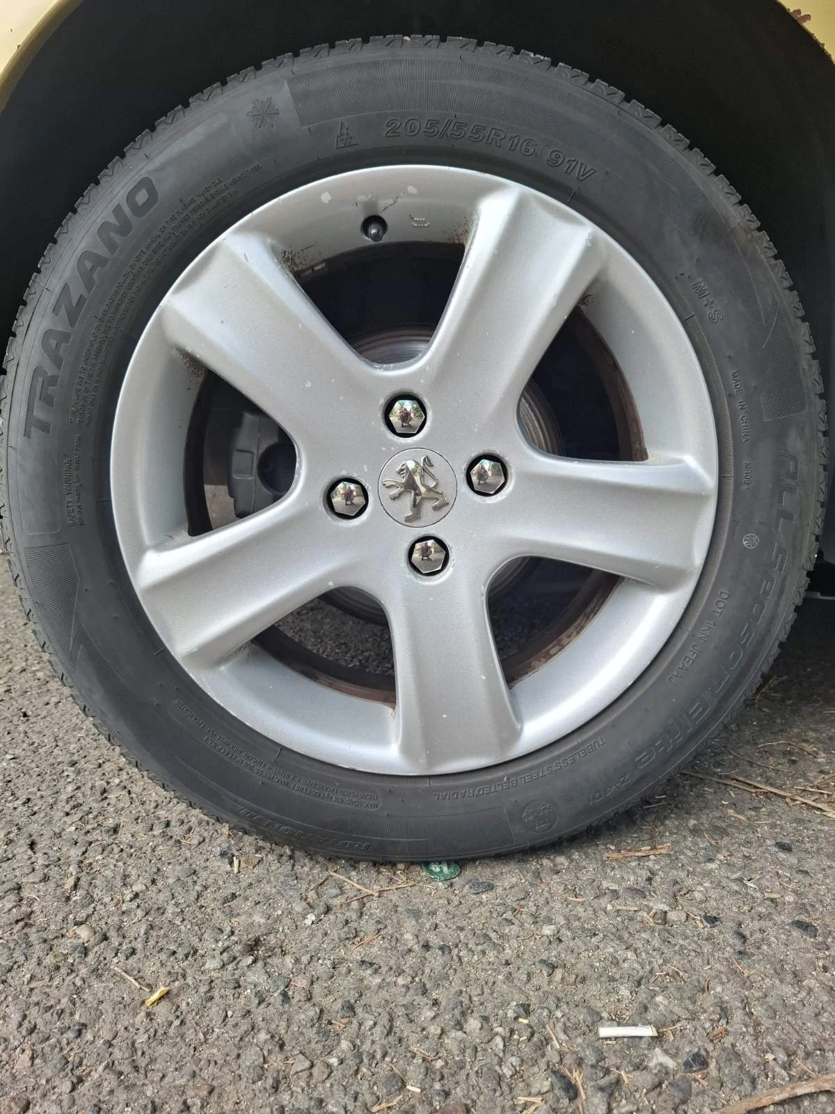 Peugeot 307 HDI, снимка 15 - Автомобили и джипове - 54739234