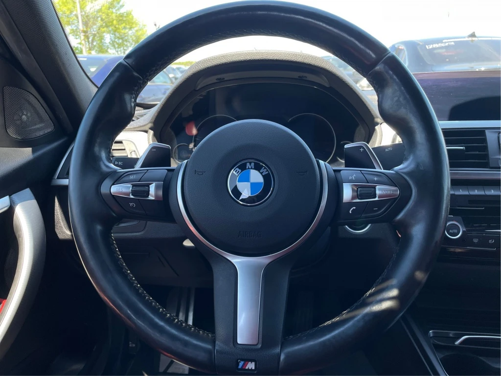 BMW 340 i  xDrive M-Pack , снимка 8 - Автомобили и джипове - 54915588