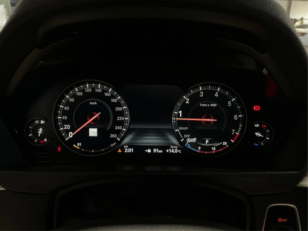 BMW 340 i  xDrive M-Pack , снимка 9 - Автомобили и джипове - 54915588