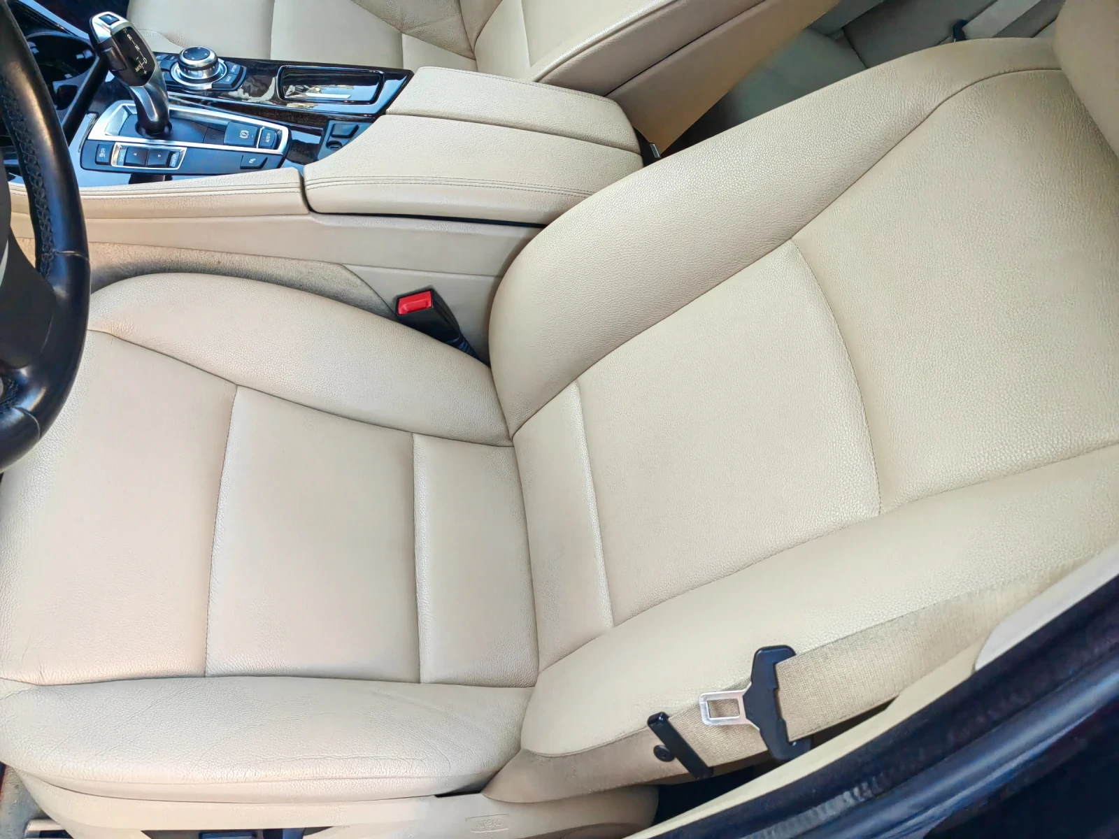 BMW 520 F11 /Панорама/Динамик драйв, снимка 10 - Автомобили и джипове - 55315855