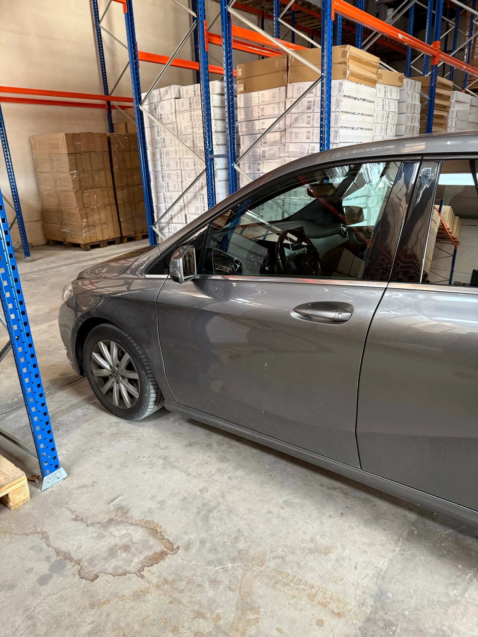 Mercedes-Benz B 180, снимка 5 - Автомобили и джипове - 55437210