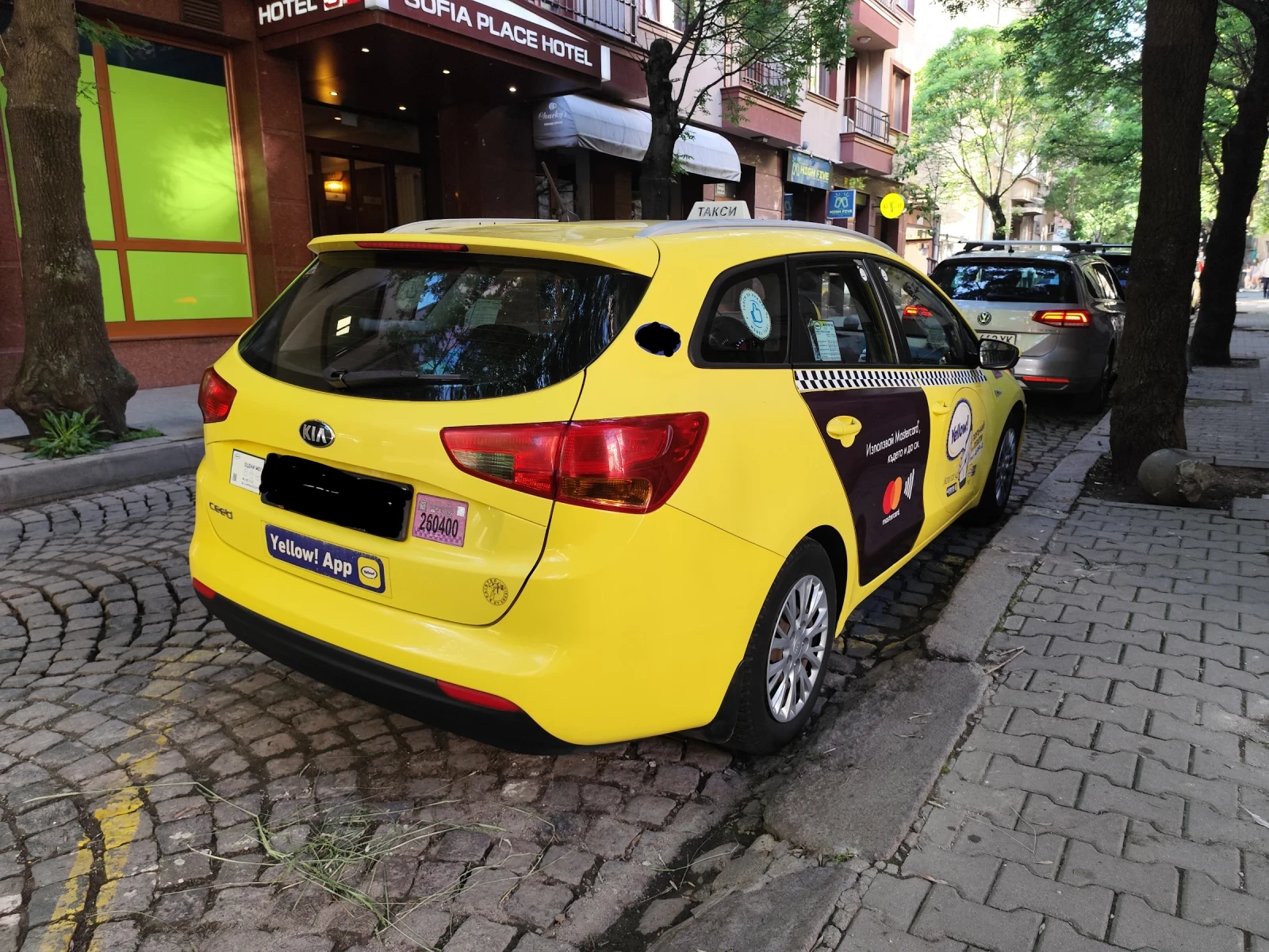 Kia Ceed, снимка 4 - Автомобили и джипове - 55442400