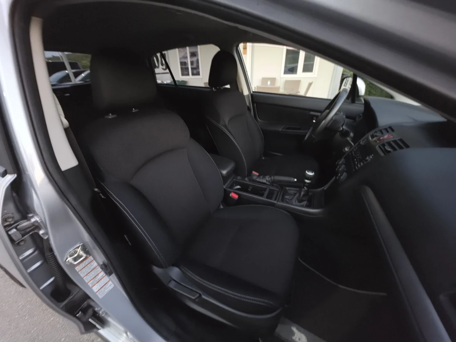 Subaru XV 2.0 Швейцария , снимка 17 - Автомобили и джипове - 55590215