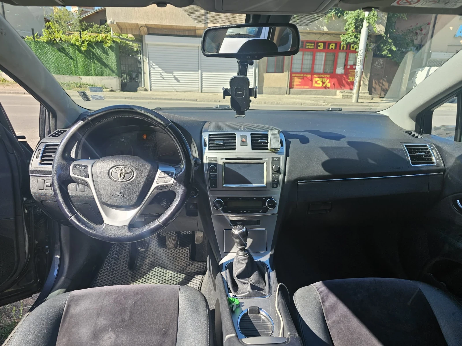 Toyota Avensis, снимка 6 - Автомобили и джипове - 55691658