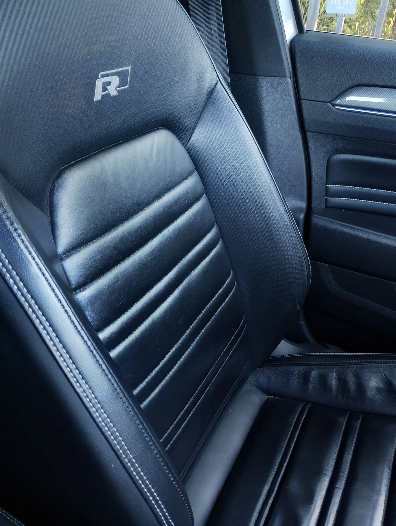 VW Passat, снимка 14 - Автомобили и джипове - 55771681