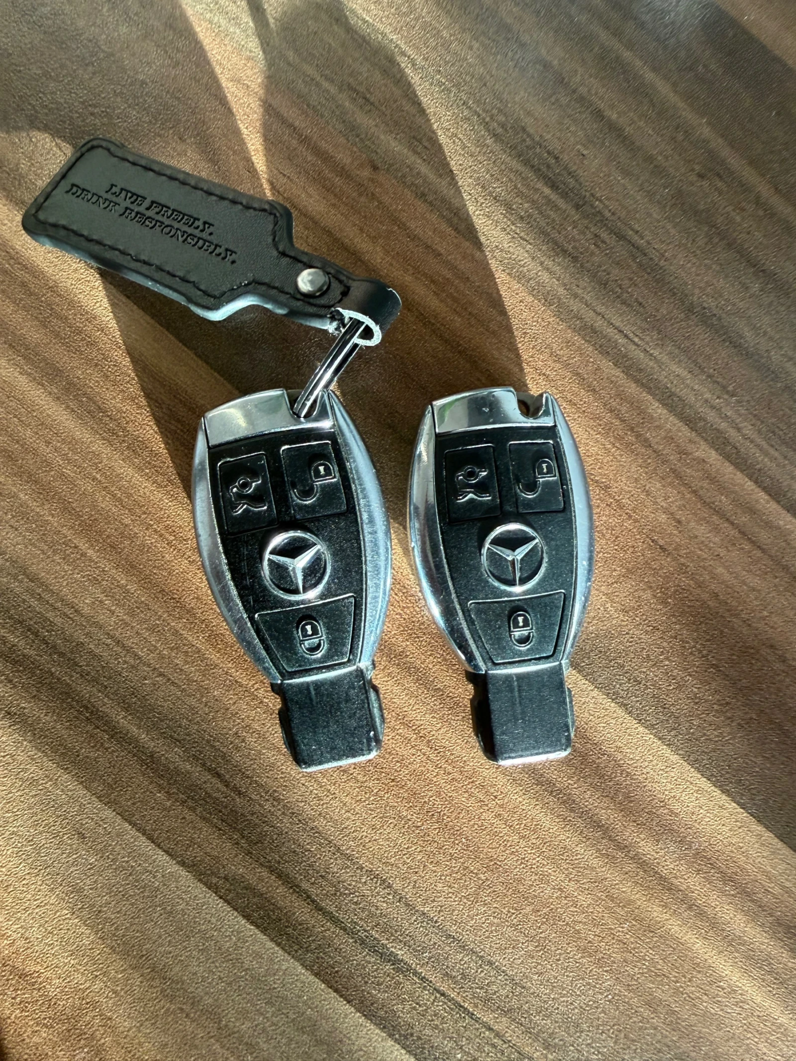 Mercedes-Benz E 200, снимка 9 - Автомобили и джипове - 55879900
