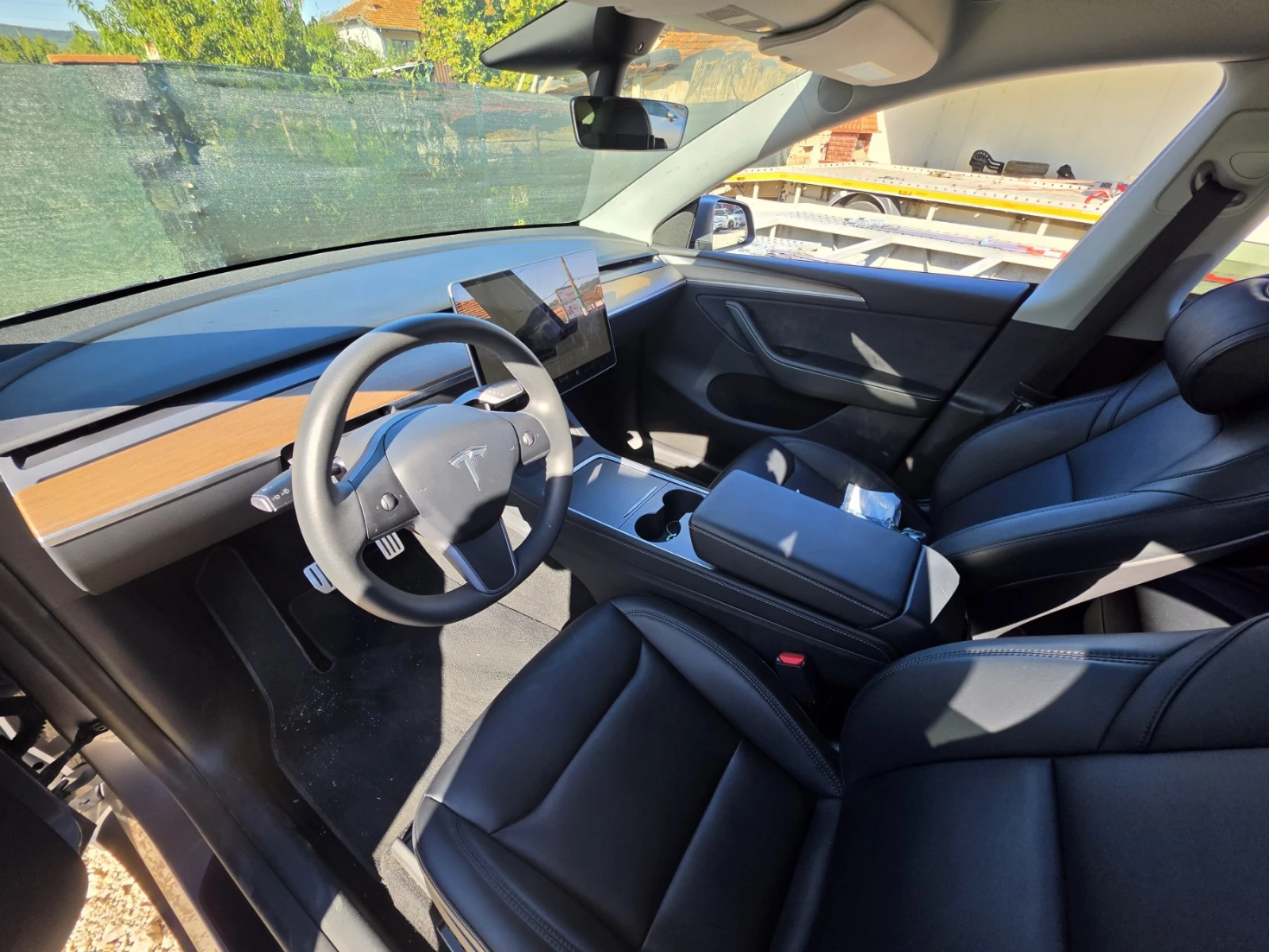 Tesla Model Y Performance Теглич, снимка 7 - Автомобили и джипове - 56133396