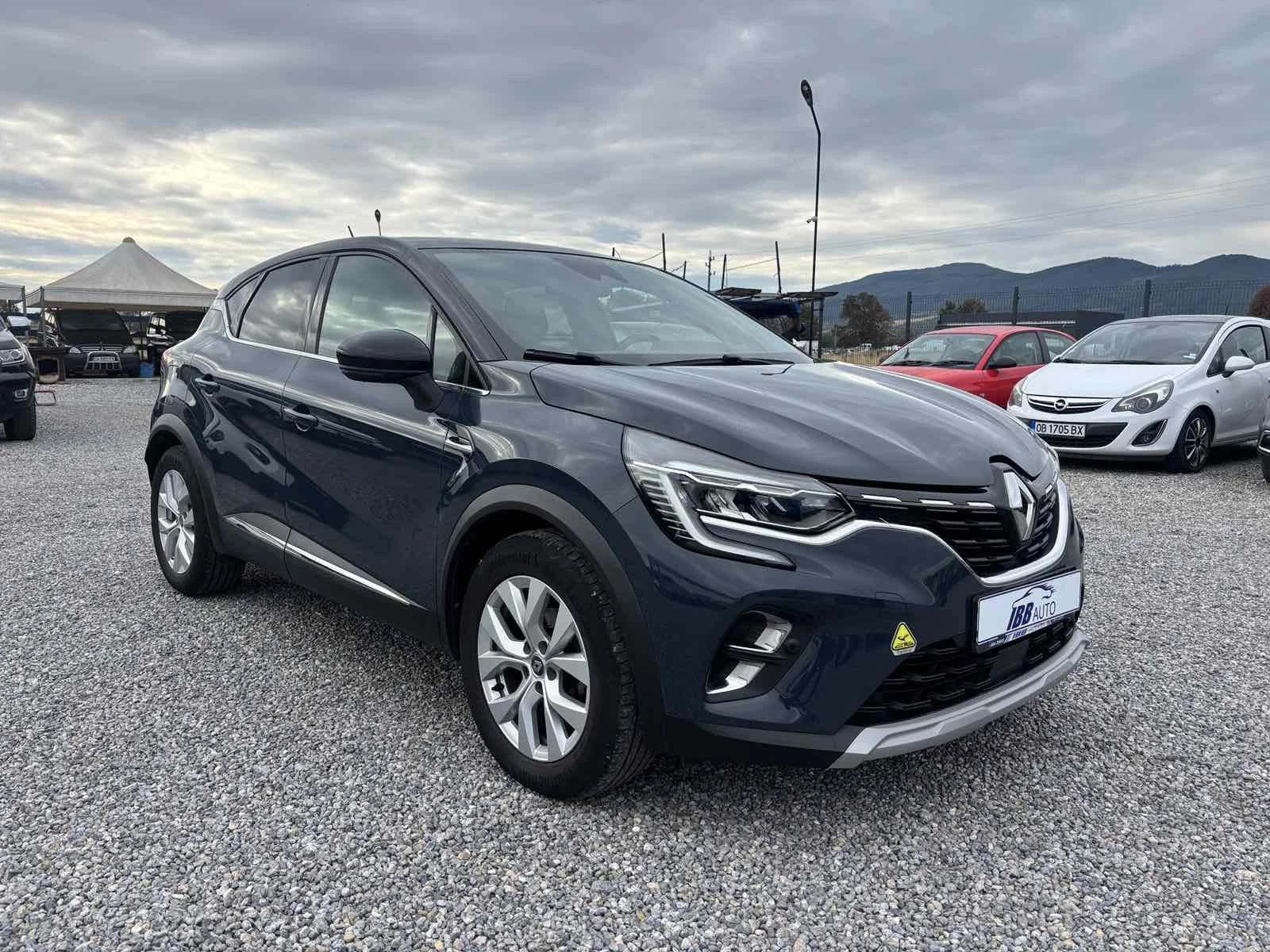 Renault Captur 1.5 , EURO 6, AUTOMATIC Нов Внос France, снимка 3 - Автомобили и джипове - 56139057