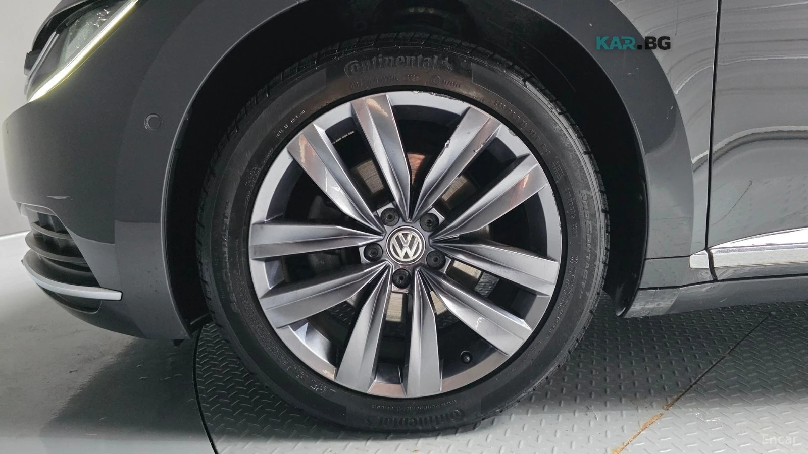 VW Arteon PREMIUM* ОБДУХВАНЕ* 360 КАМЕРА* ПАМЕТ* ПАНО, снимка 5 - Автомобили и джипове - 56290661