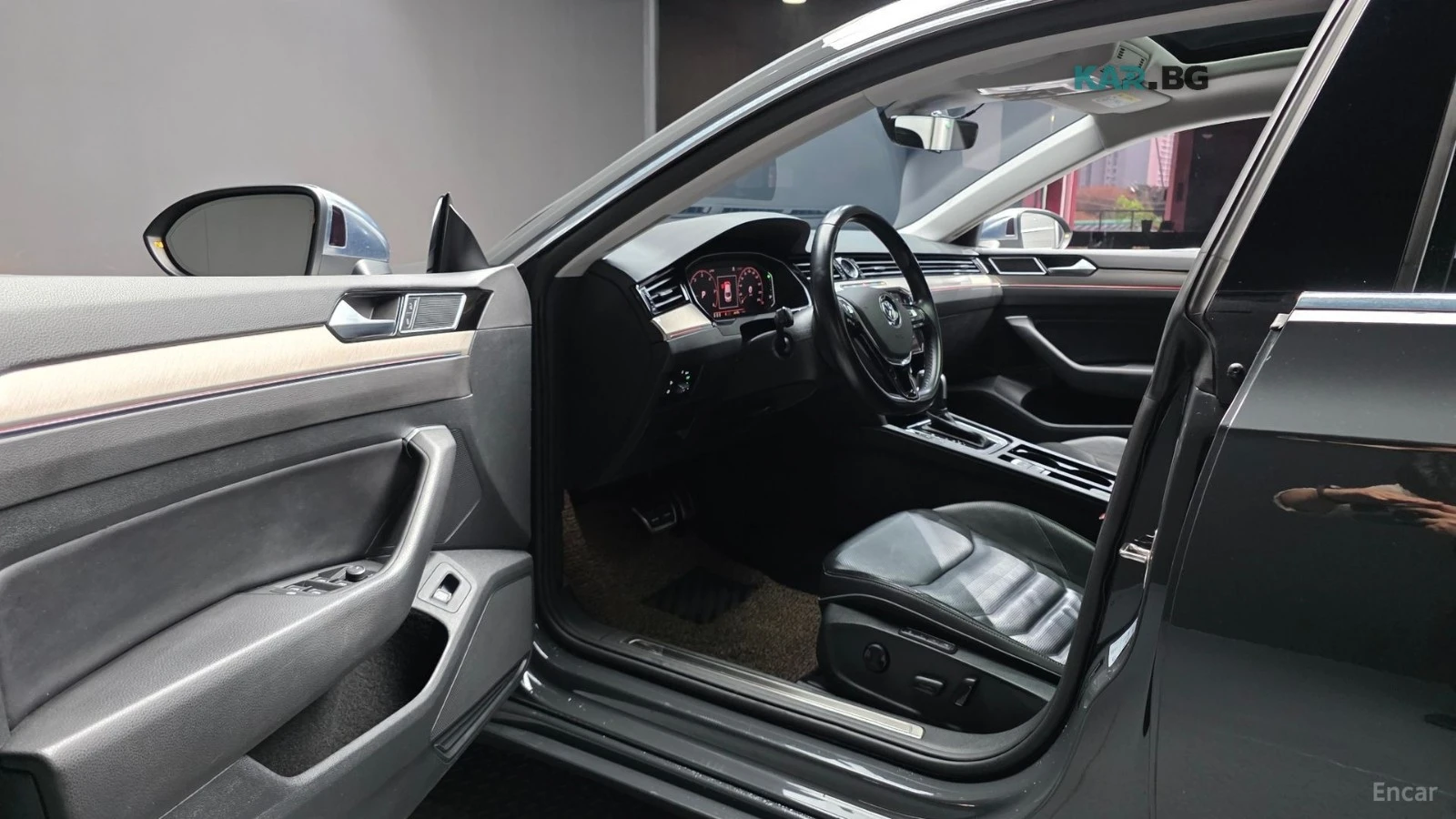 VW Arteon PREMIUM* ОБДУХВАНЕ* 360 КАМЕРА* ПАМЕТ* ПАНО, снимка 10 - Автомобили и джипове - 56290661