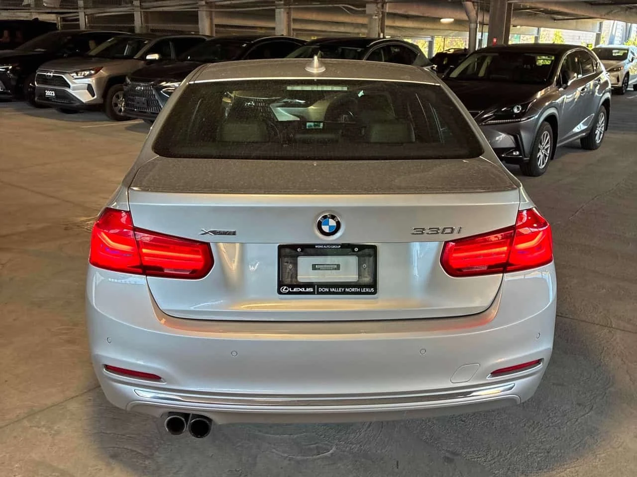 BMW 330 * 330i xDrive * CARFAX *  | Mobile.bg � ����������� 4