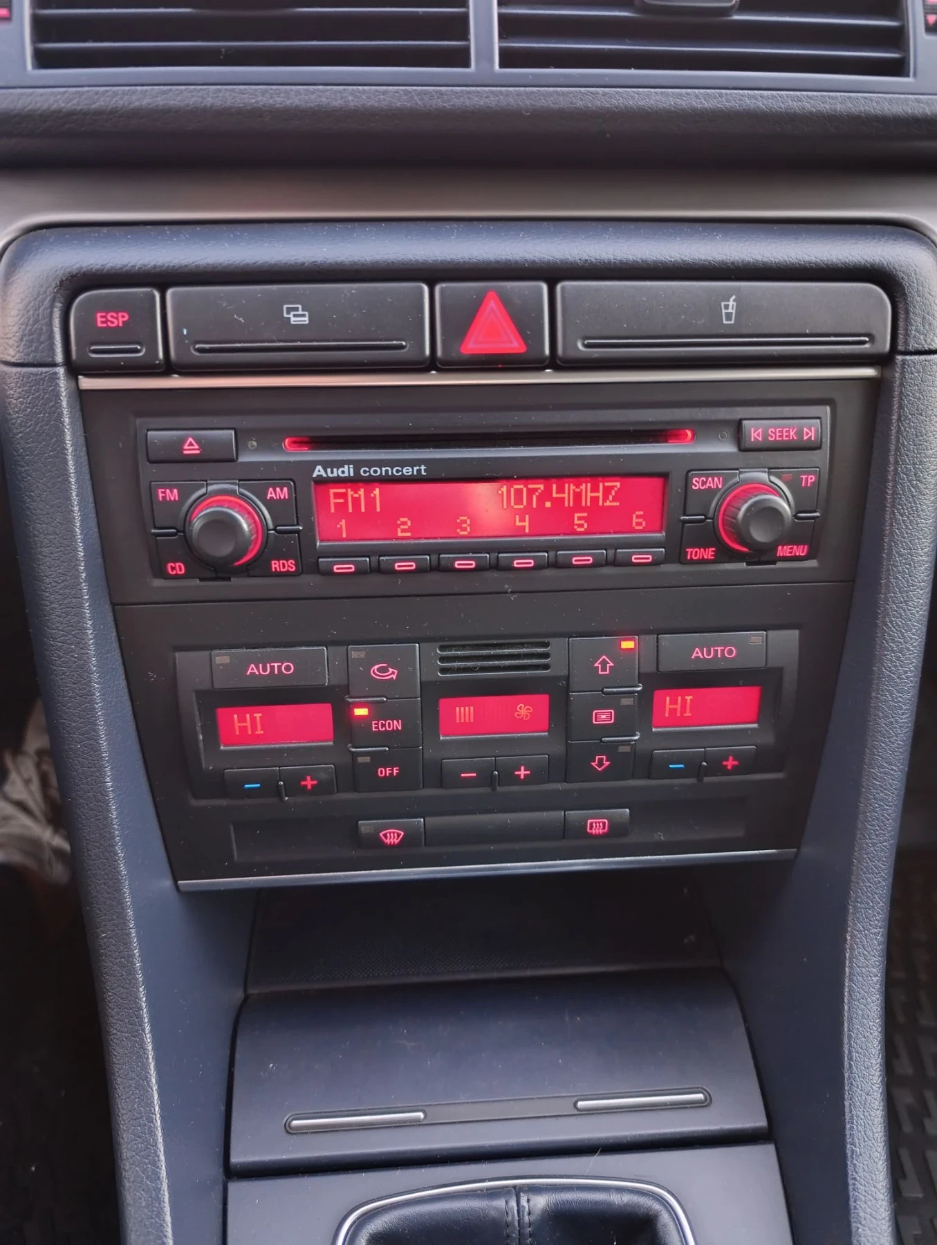 Audi A4 1.9 TDi 116hp, снимка 7 - Автомобили и джипове - 56643863