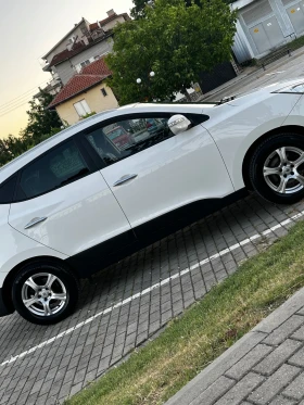 Обява за продажба на Hyundai IX35 1.7 ~16 700 лв. - изображение 5