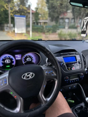 Обява за продажба на Hyundai IX35 1.7 ~16 700 лв. - изображение 4