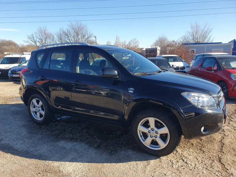 Toyota Rav4 2.2 D CAT, снимка 4 - Автомобили и джипове - 48380479