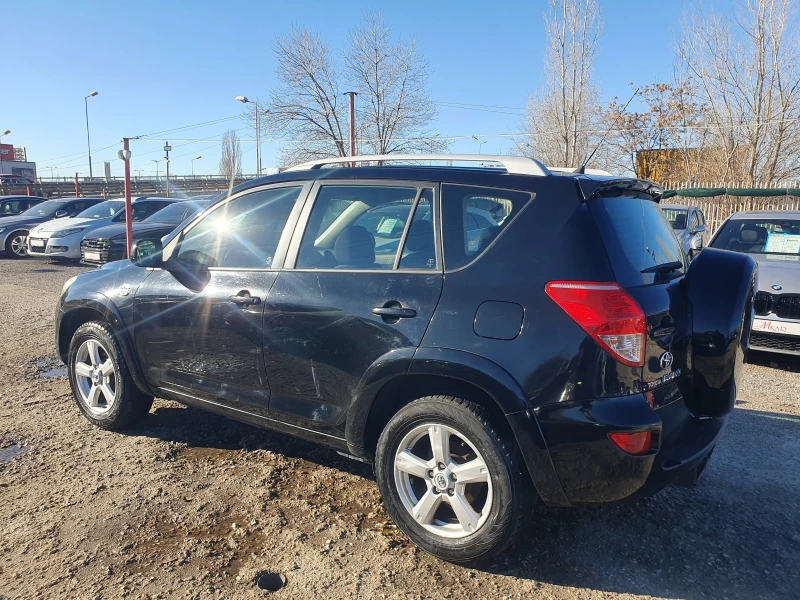 Toyota Rav4 2.2 D CAT, снимка 7 - Автомобили и джипове - 48380479