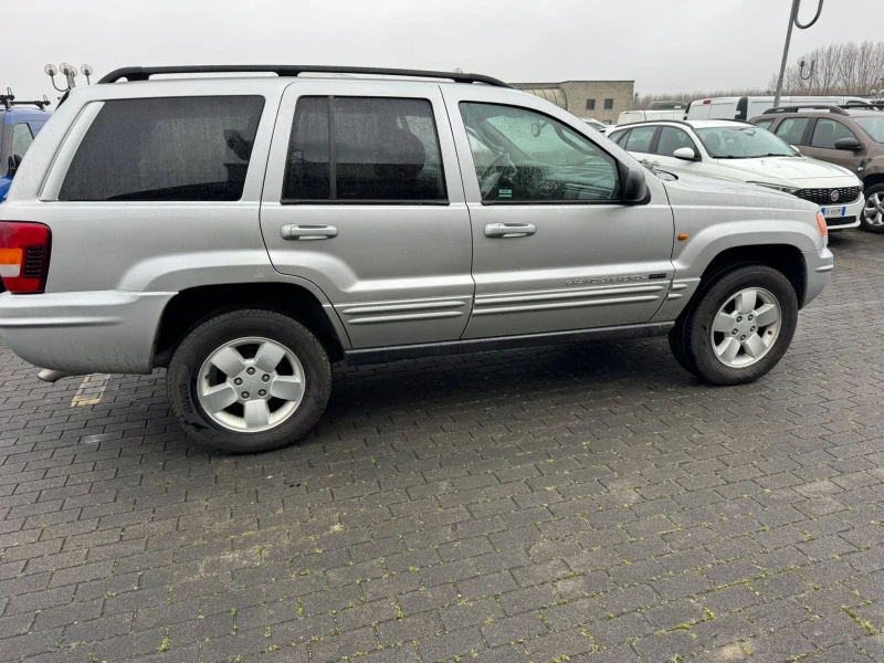 Jeep Grand cherokee, снимка 3 - Автомобили и джипове - 49311766