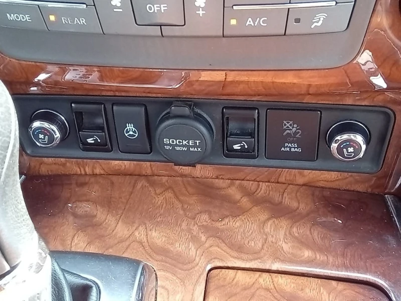 Infiniti QX80 * Limited * CARFAX * ЦЕНА ДО БЪЛГАРИЯ, снимка 14 - Автомобили и джипове - 52657739