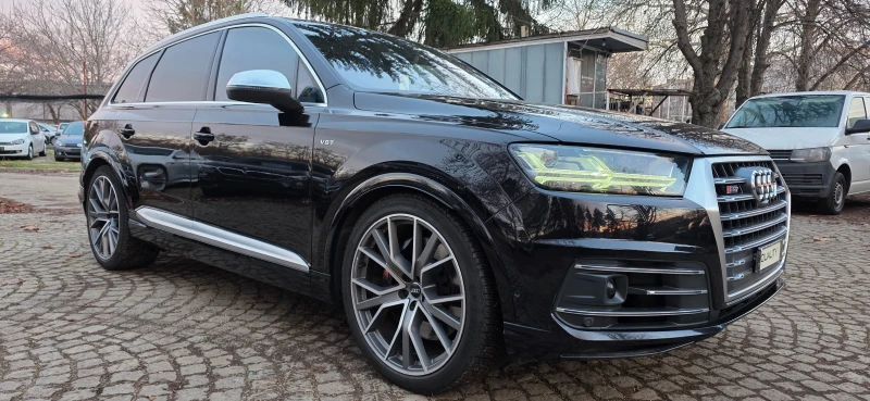Audi SQ7 4.0 TDI* SOFT CLOSE* HUD* 7 МЕСТА* ПАНОРАМА* ШВЕЙЦ, снимка 2 - Автомобили и джипове - 52951410