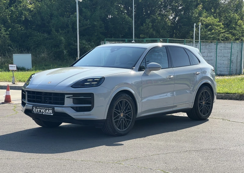 Porsche Cayenne V6/FACELIFT/SPORT DESIGN/LIFT/BOSE/PANO/MATRIX/360, снимка 3 - Автомобили и джипове - 52990682