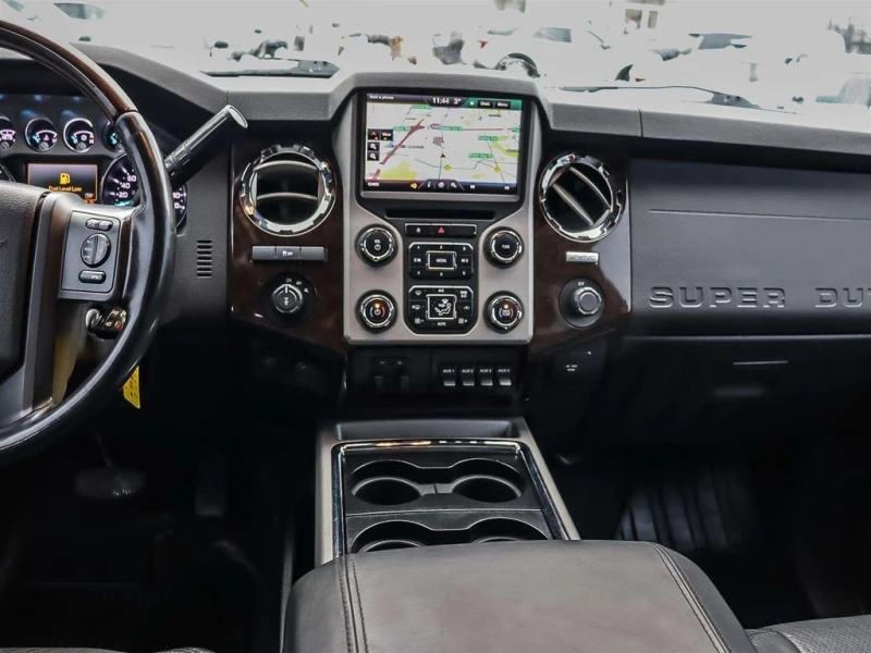 Ford F250 * Super Duty Single Rear Wheel * CARFAX * БЕЗ ПЪРВ, снимка 14 - Автомобили и джипове - 53079476