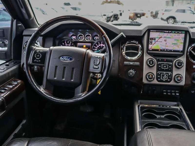 Ford F250 * Super Duty Single Rear Wheel * CARFAX * БЕЗ ПЪРВ, снимка 13 - Автомобили и джипове - 53079476