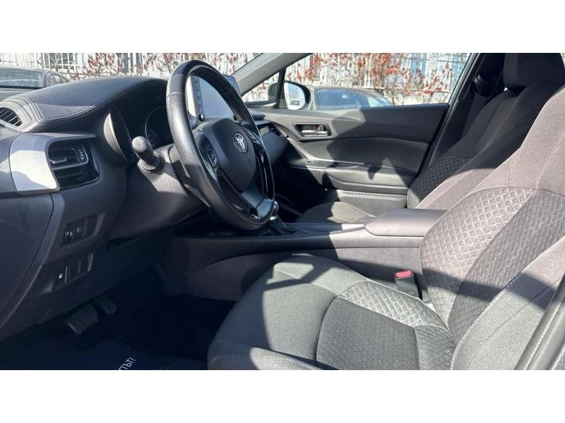 Toyota C-HR 1.8 HSD CENTER, снимка 12 - Автомобили и джипове - 49076117