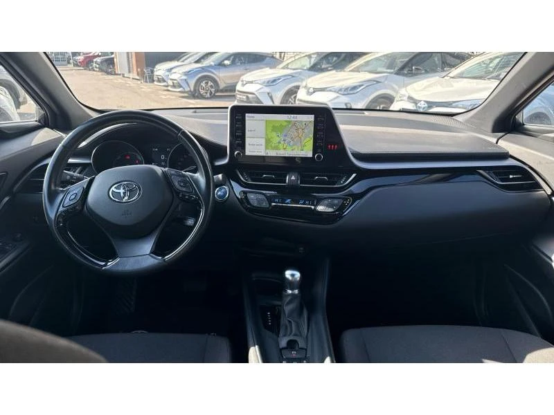 Toyota C-HR 1.8 HSD CENTER, снимка 8 - Автомобили и джипове - 49076117