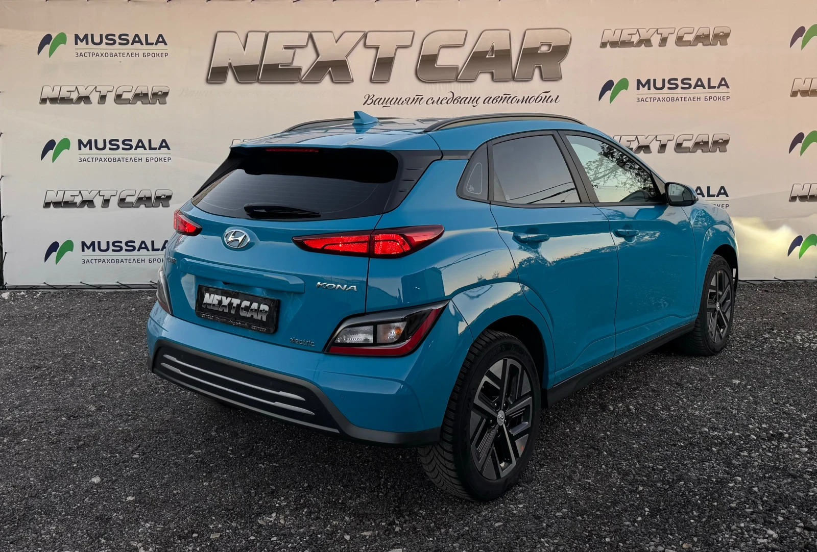 Hyundai Kona 42 kwh * 6900 км. * ГАРАНЦИЯ - изображение 3