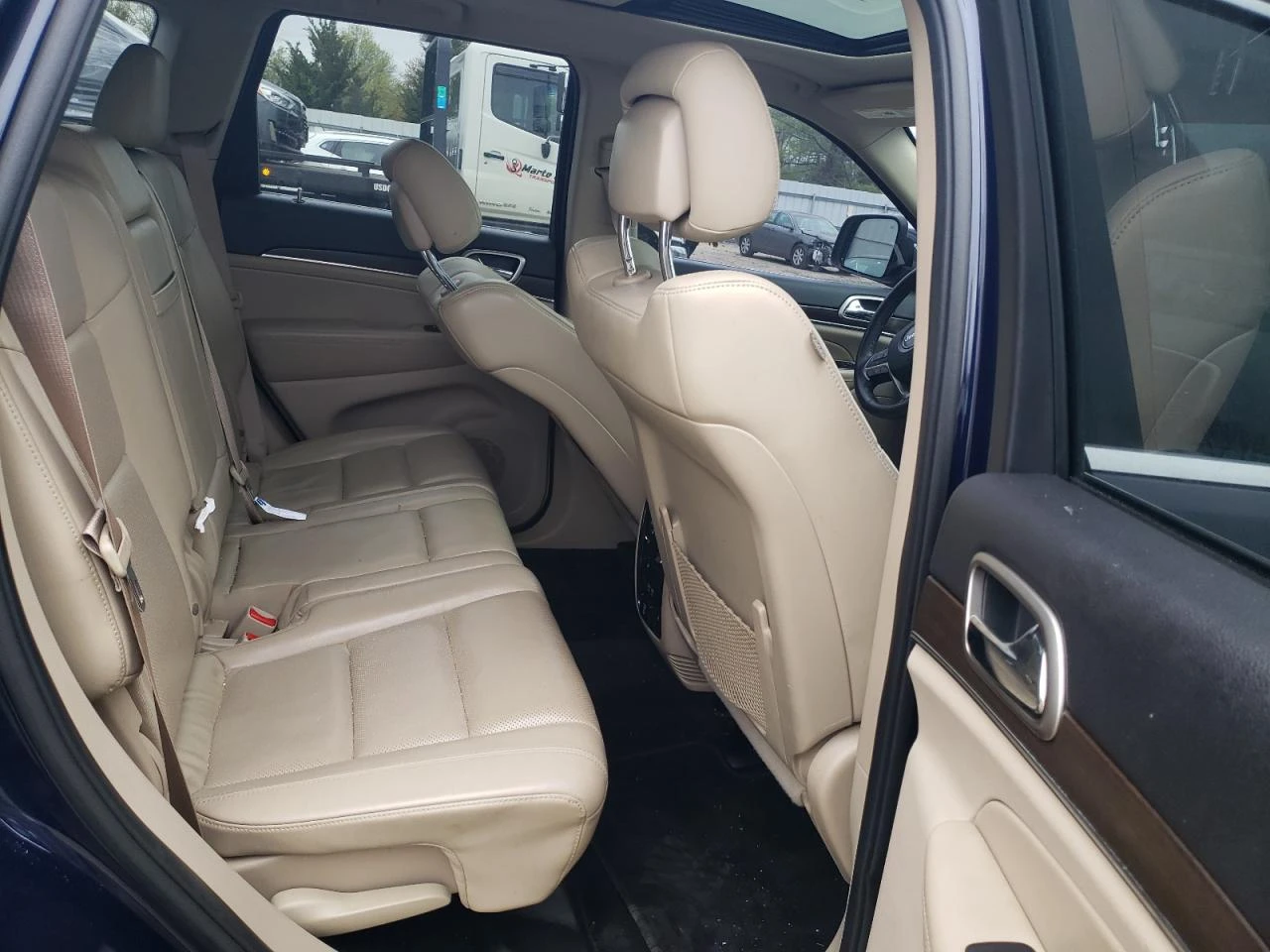 Jeep Grand cherokee Limited* 8ZF* 4X4* Подгрев* Обдух* Пано* Keyless*  - изображение 10