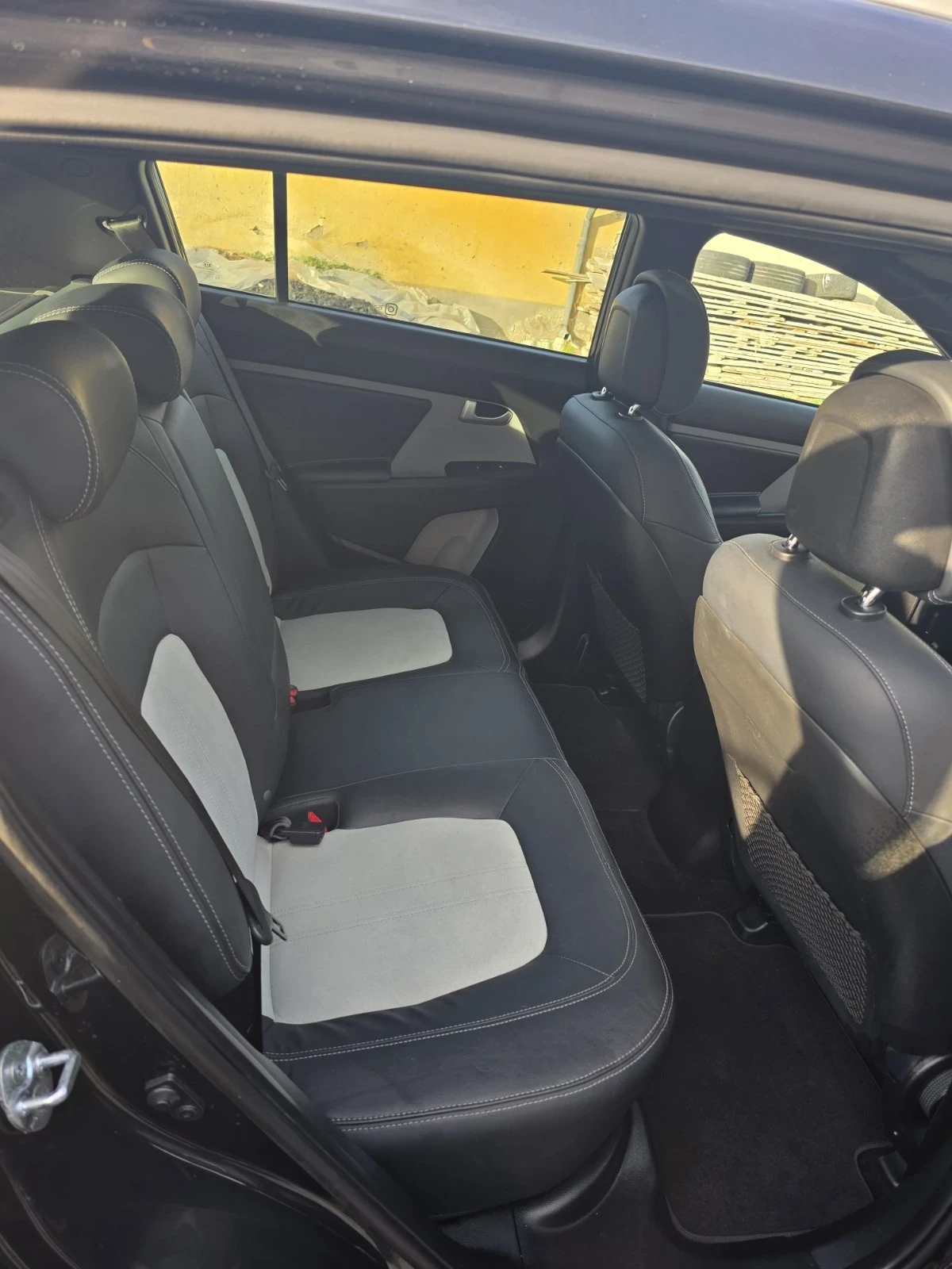 Kia Sportage Kia Sportage 2.0 CRDi Platinum Edition 4x4    | Mobile.bg   12