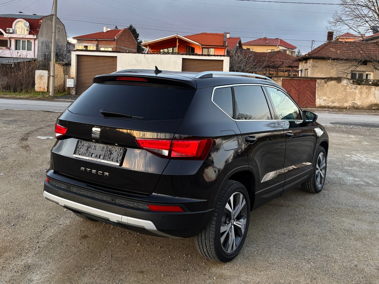 Seat Ateca 1.6TDI Автоматик* Дигитален километраж* 39 000км*  - изображение 4