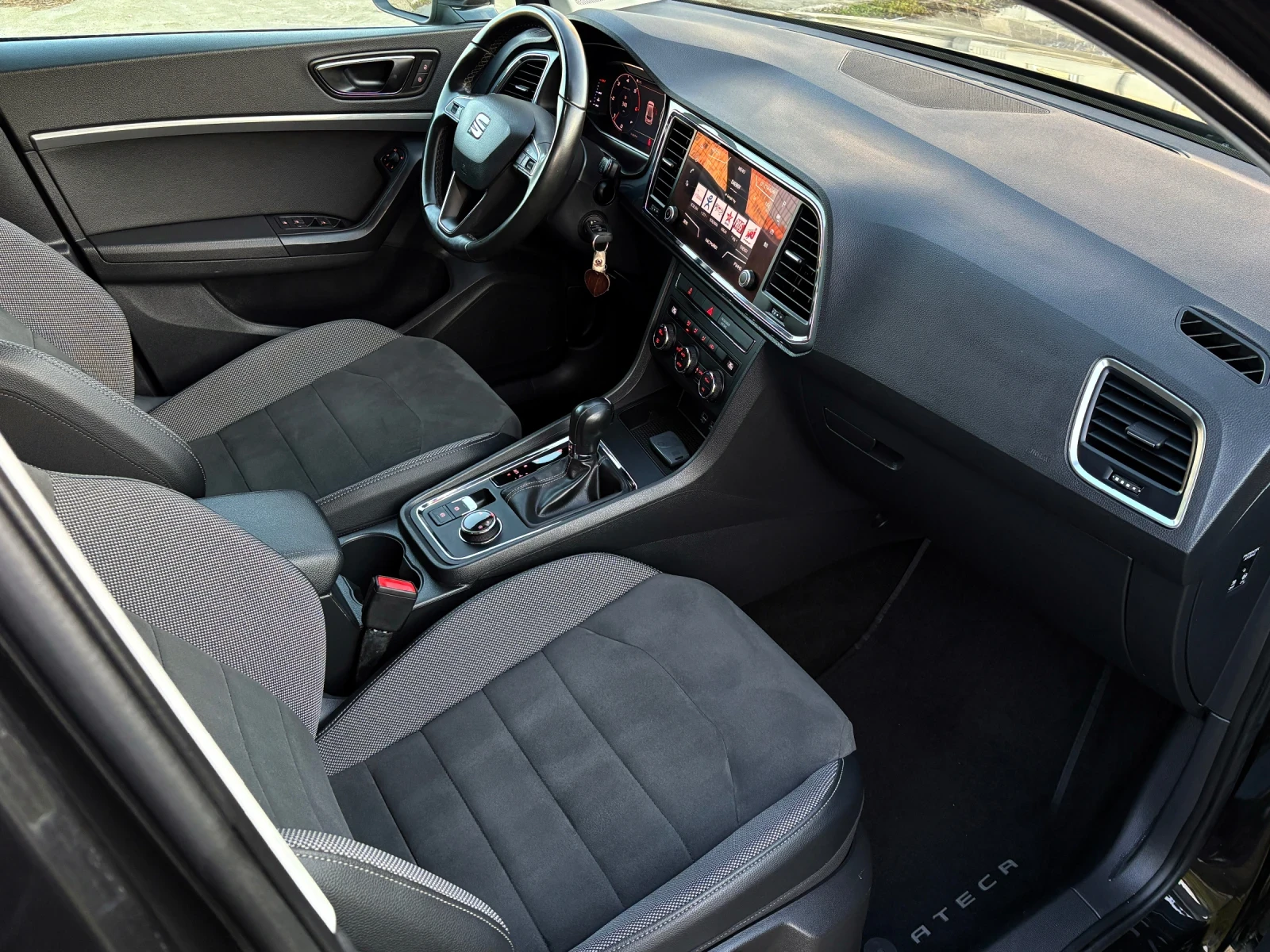 Seat Ateca 1.6TDI Автоматик* Дигитален километраж* 39 000км*  - изображение 8