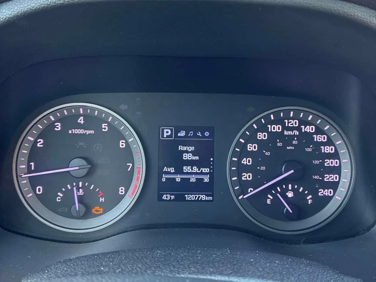 Hyundai Tucson * SE * CARFAX * ЦЕНА ДО БГ - изображение 8