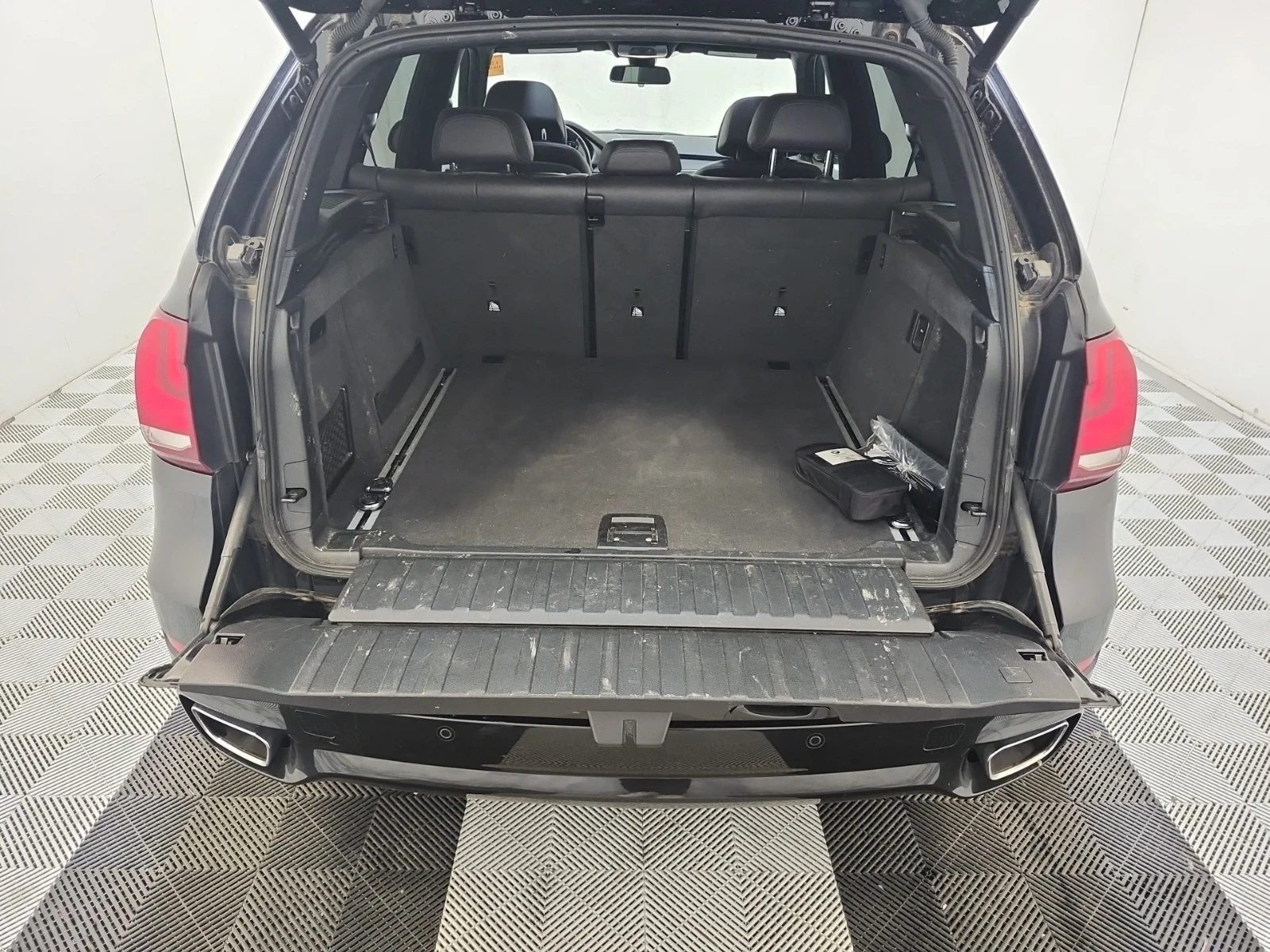 BMW X5 35D * M ПАКЕТ * HEAD UP * БЕЗ ИНЦИДЕНТИ * CARFAX *, снимка 10 - Автомобили и джипове - 54493492