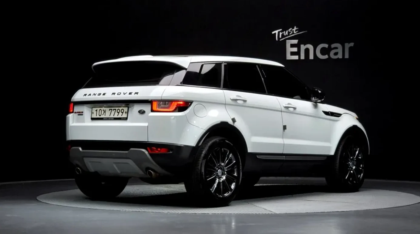 Land Rover Range Rover Evoque КРАЙНА ЦЕНА, снимка 2 - Автомобили и джипове - 54691890
