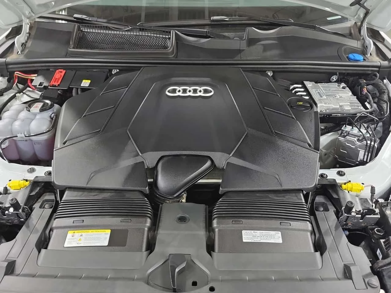 Audi Q7  S-LINE PROGRESSIV | DISTRONIC | PANO | ОБДУХВАНЕ , снимка 17 - Автомобили и джипове - 54906968