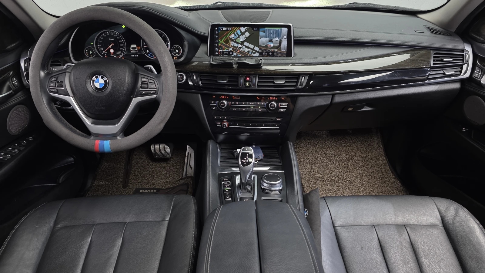 BMW X6 xDrive30d* HUD* ЕЛ. БАГАЖНИК* ЛЮК* КРАЙНА ЦЕНА, снимка 7 - Автомобили и джипове - 55340489