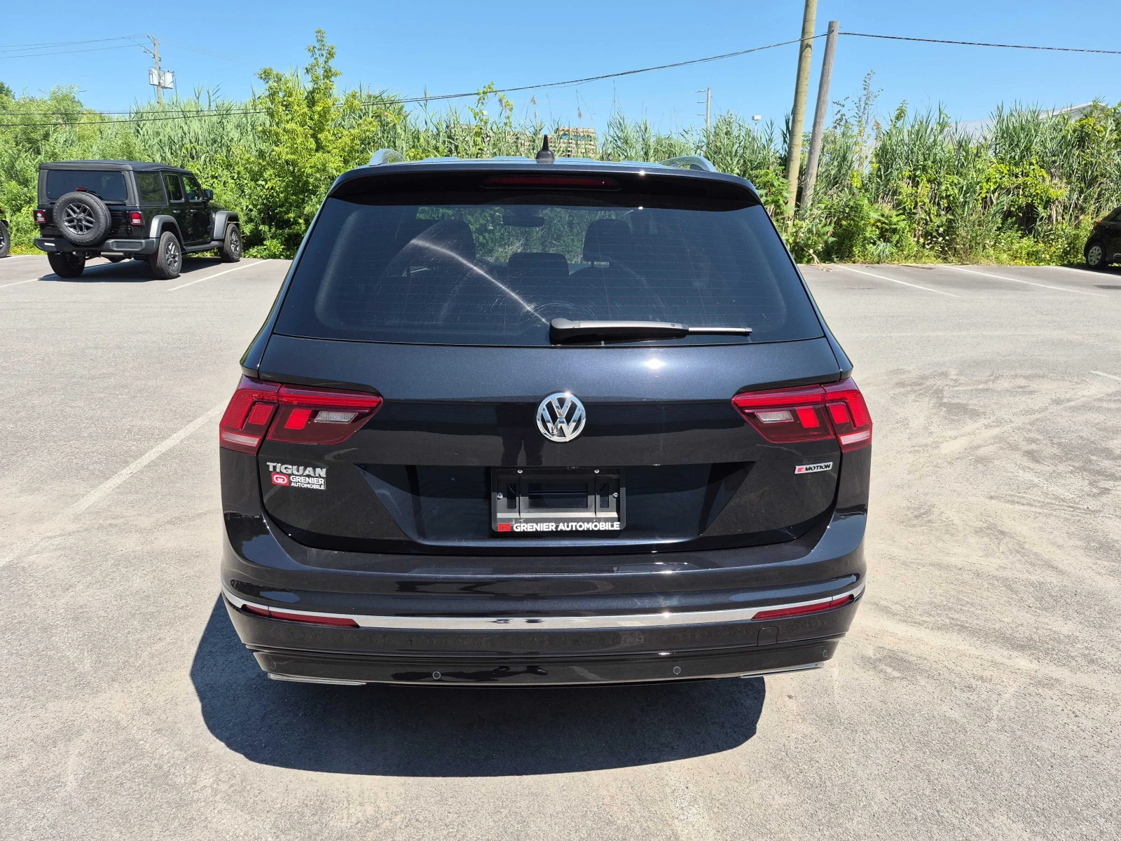 VW Tiguan  Highline / ПАНОРАМА / АВТОКРЕДИТ , снимка 5 - Автомобили и джипове - 55953647
