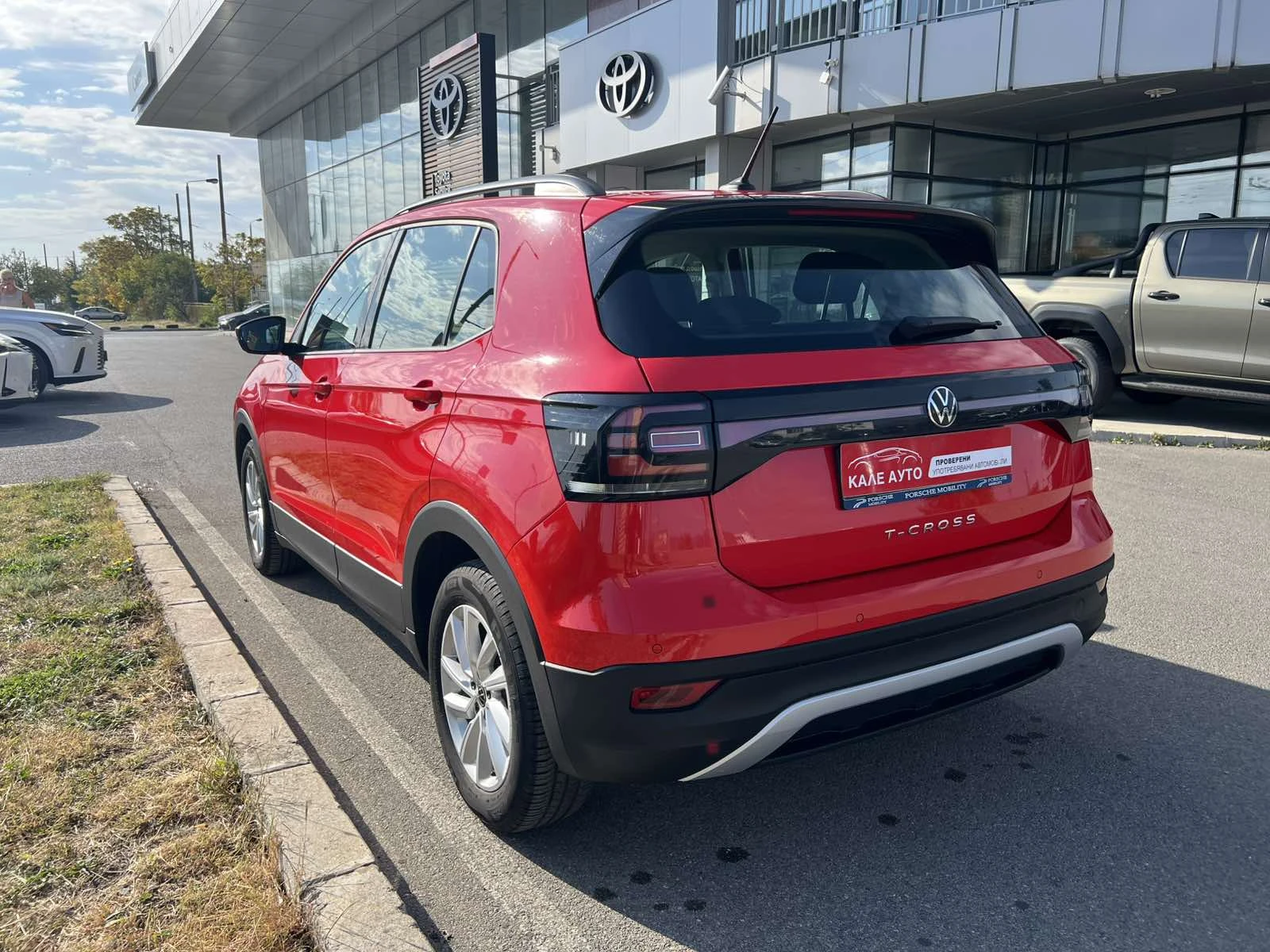 VW T-Cross 1.5 DSG 150 hp, снимка 6 - Автомобили и джипове - 56438941
