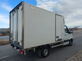 Mercedes-Benz Sprinter 319 Ориг.КМ и БОЯ, 3 помещения, двутемпературен/-+ /, снимка 5