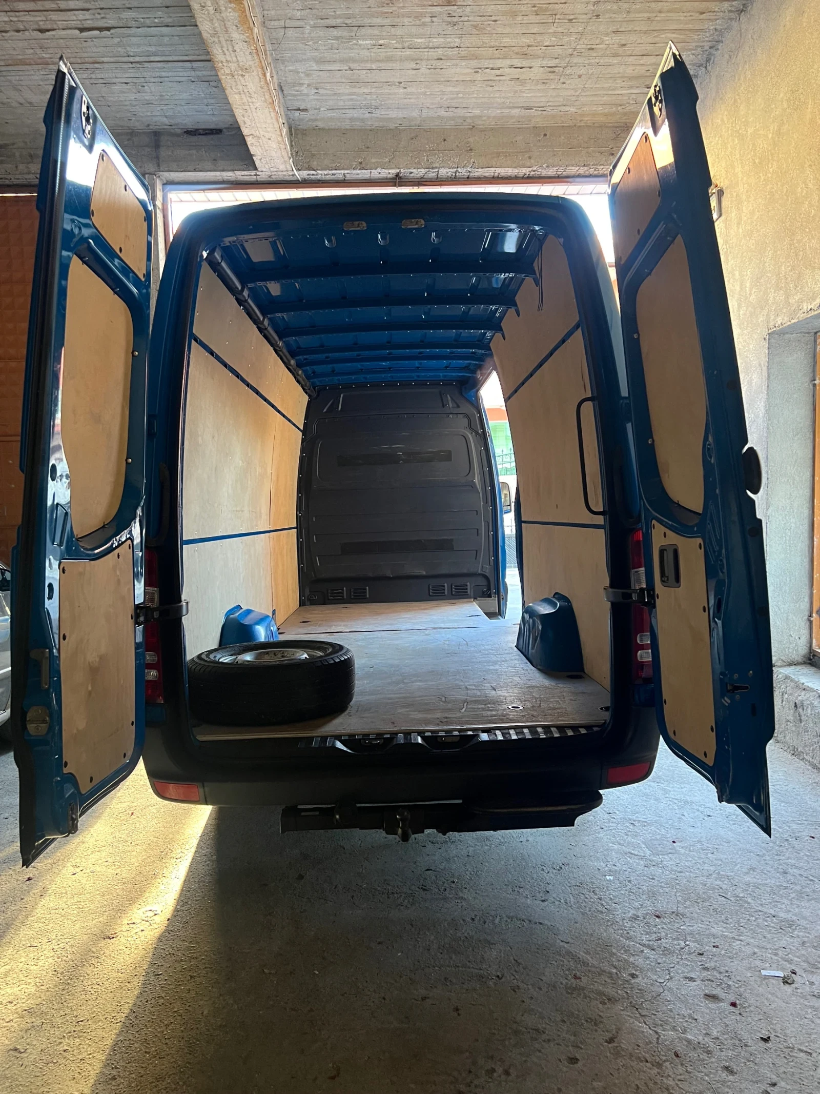 Mercedes-Benz Sprinter 315 товарен, снимка 7 - Бусове и автобуси - 53877863