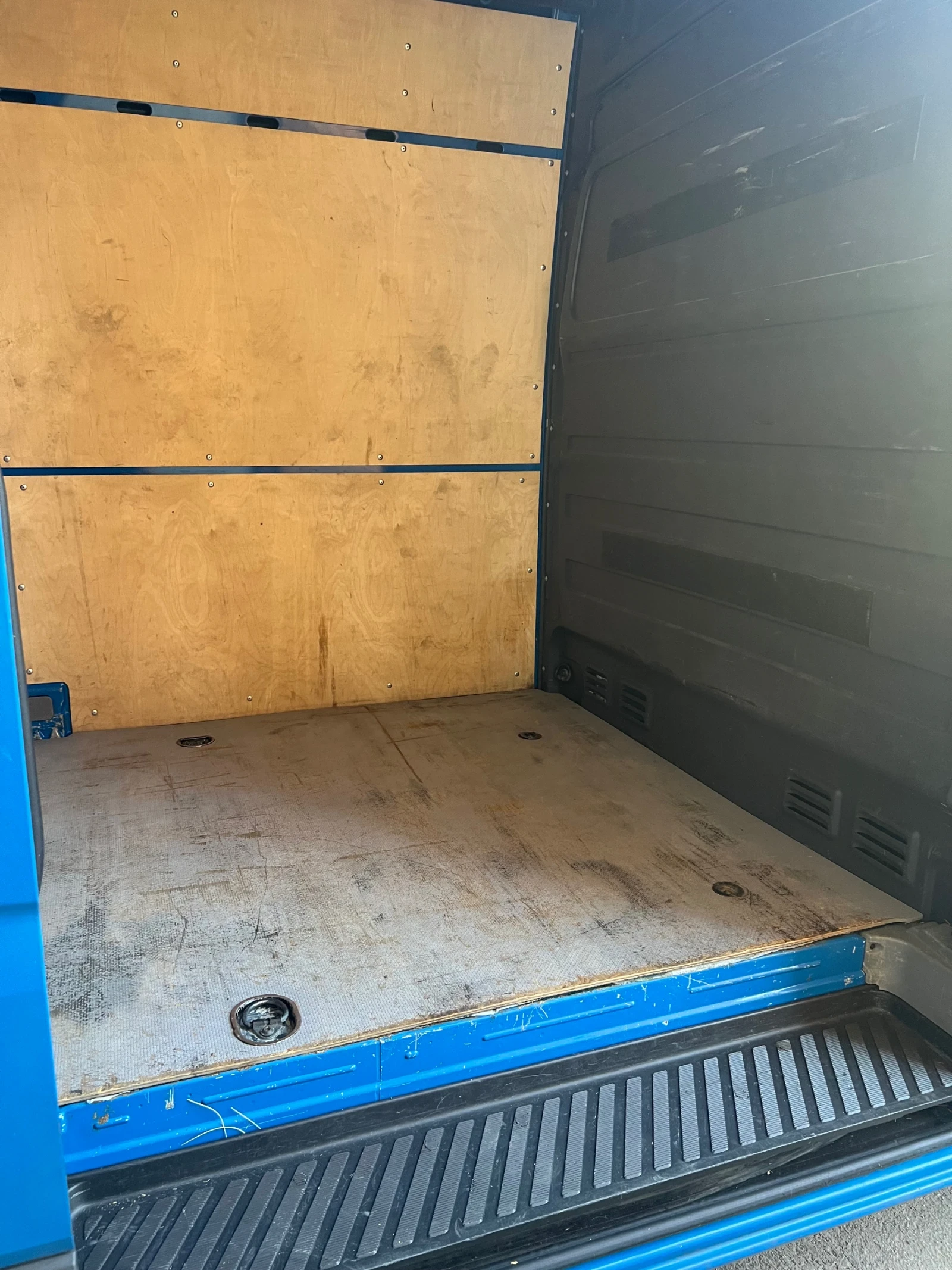 Mercedes-Benz Sprinter 315 товарен, снимка 8 - Бусове и автобуси - 53877863