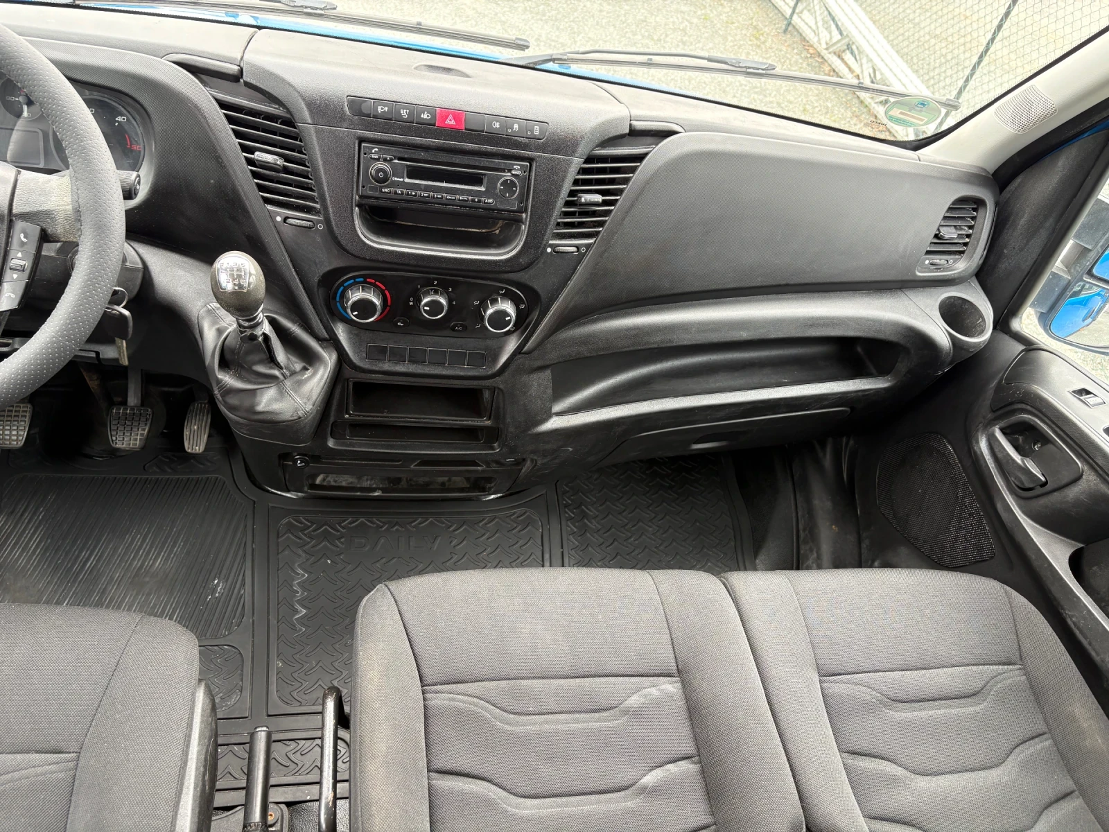 Iveco Daily 35S15 Euro 5, снимка 10 - Бусове и автобуси - 54206354