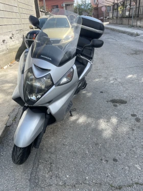 ������ Honda Silver Wing