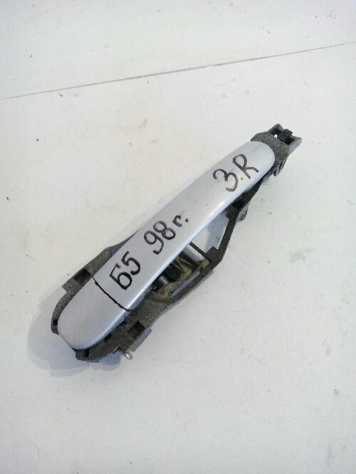 Дръжка външна задна дясна Фолксваген Пасат Б5