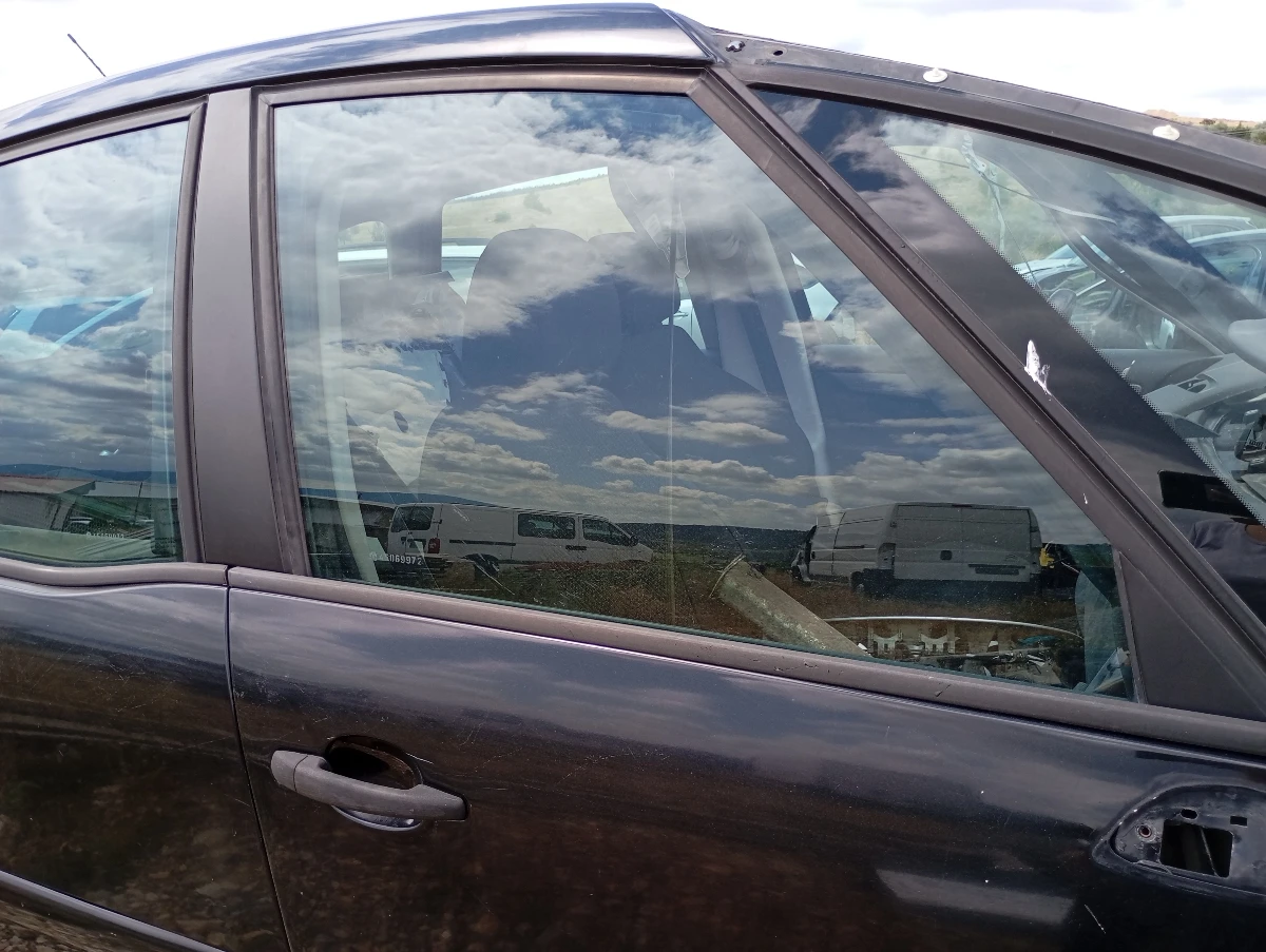     4  1.6 | Mobile.bg   1