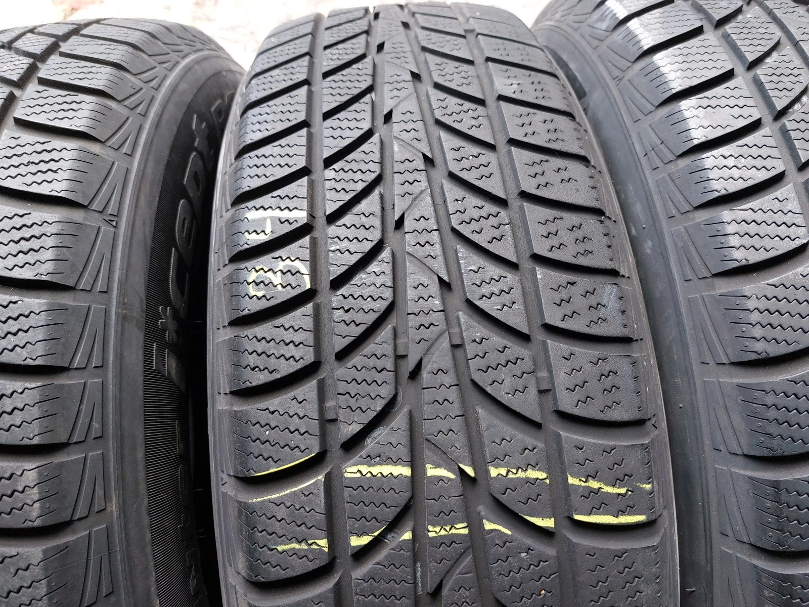 ���� 205/70R15 | Mobile.bg � ����������� 3