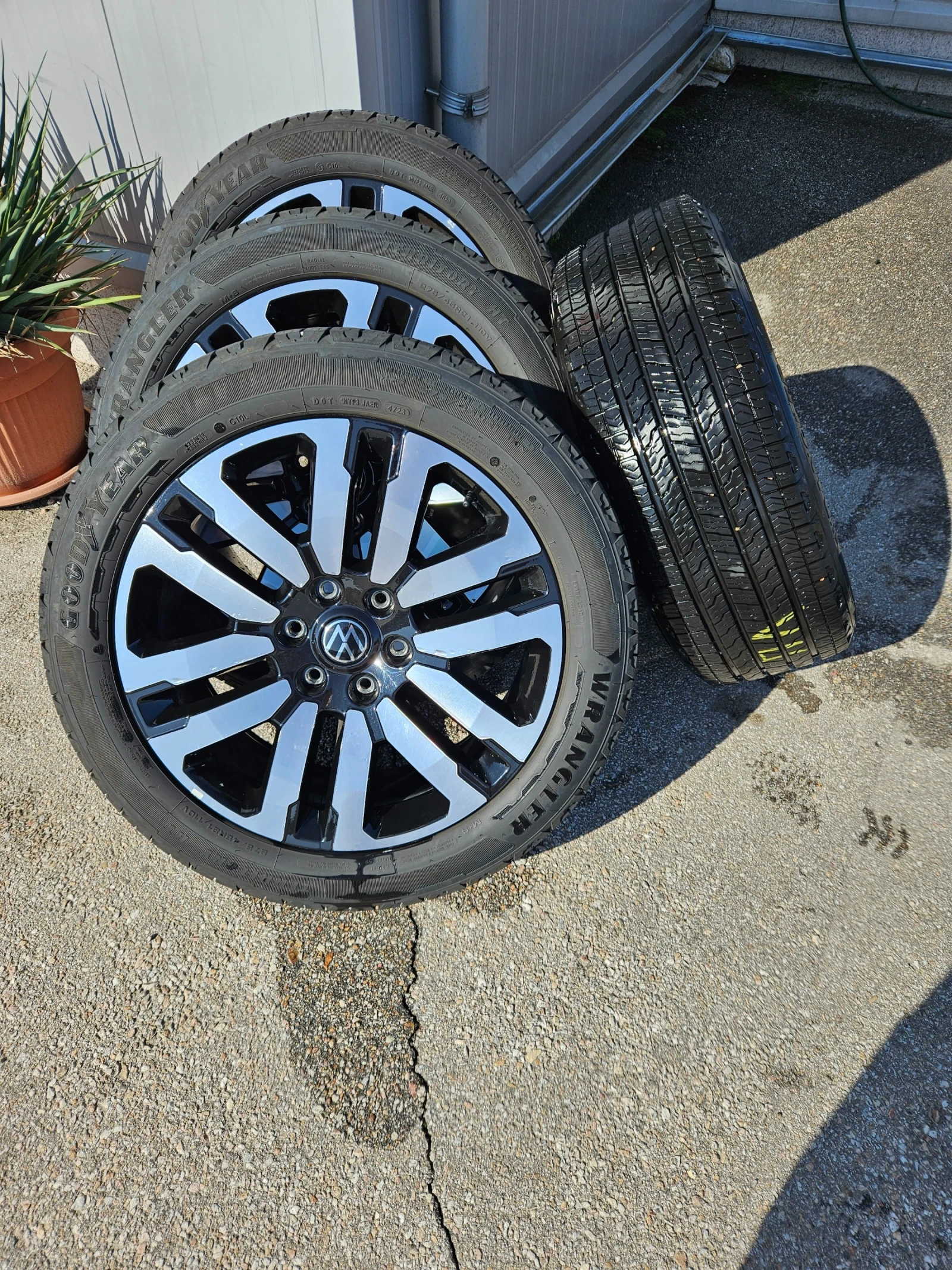 Гуми с джанти 275/45R21 за VW Amarok | Mobile.bg — изображение 1