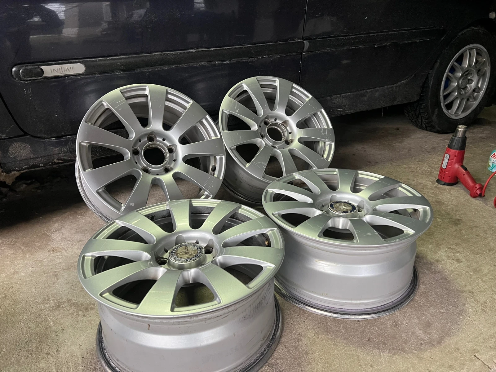 ������ �� Mercedes-Benz E 220 | Mobile.bg � ����������� 1